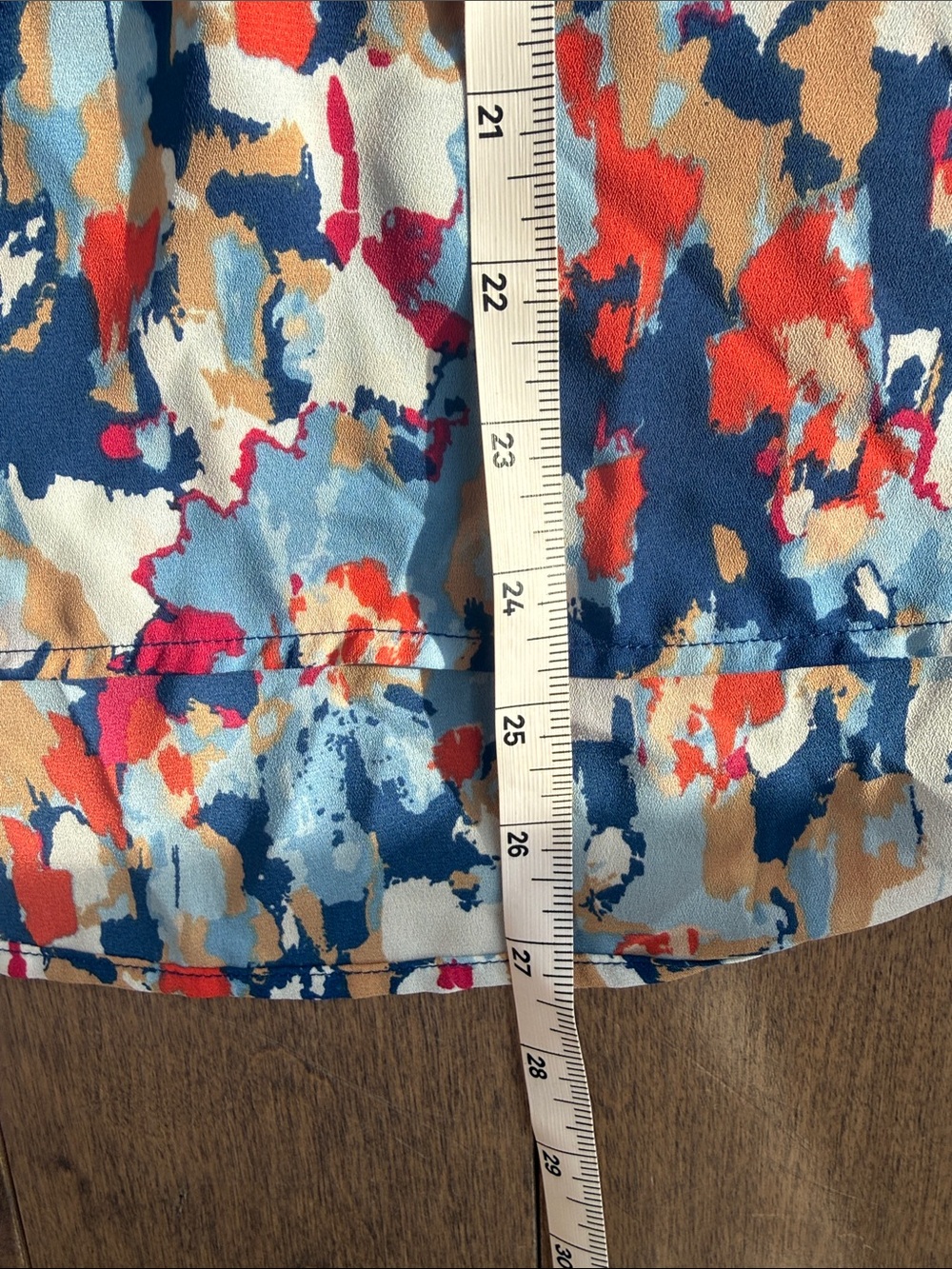 NWT Mia & Tess Women’s Multicolor Abstract Cap-Sleeve flowy Blouse - Picture 8 of 8